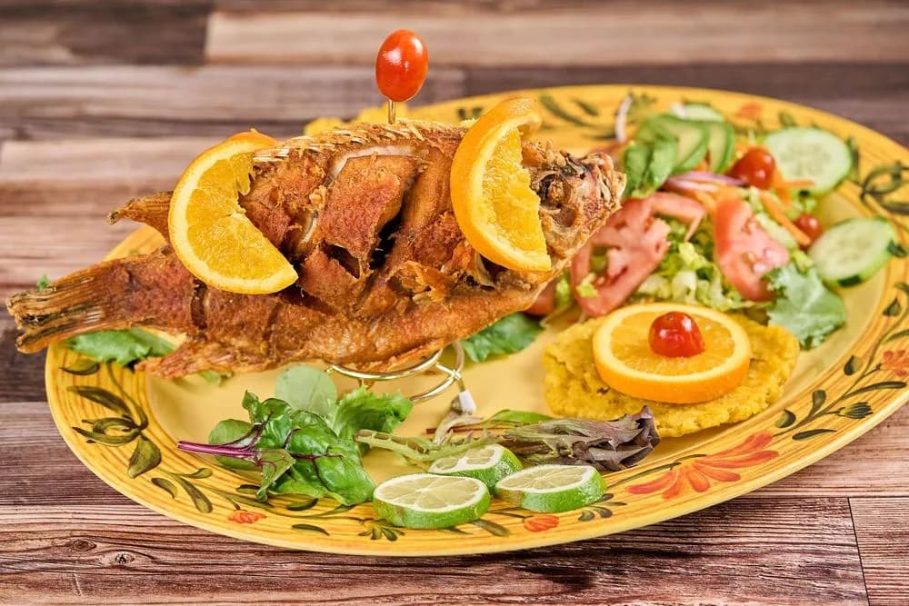Mojarra frita at Antojitos y Más